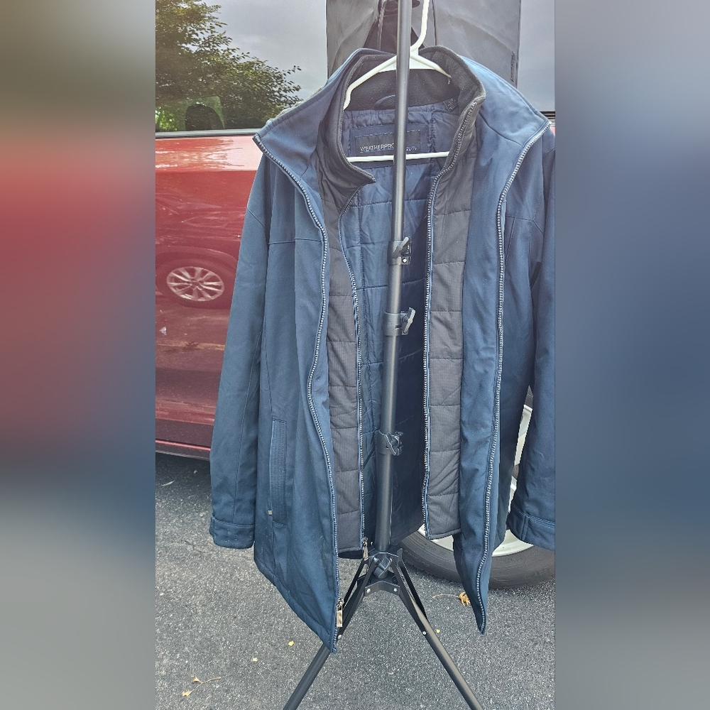 Weatherproof Men's Navy coat Or Jacket